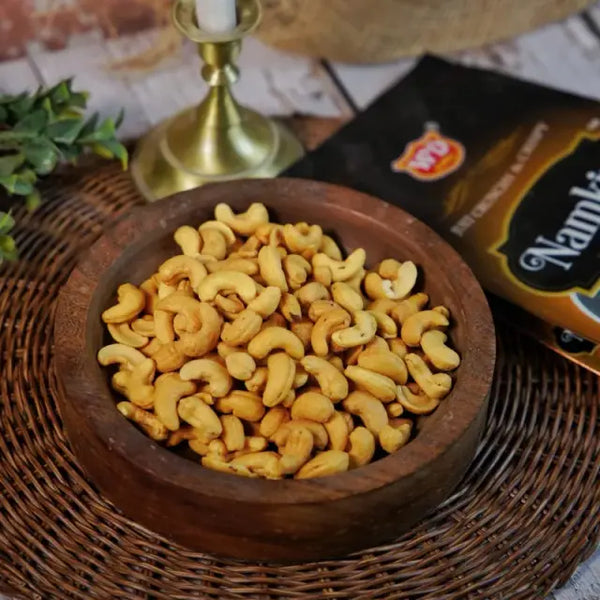 White_Cashews_Cashews